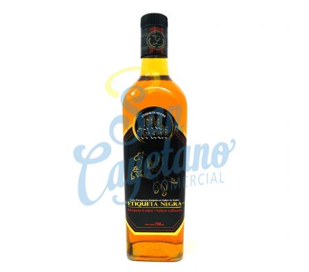CAÑA ETIQUETA NEGRA OLD TRADI 750 ML (12)